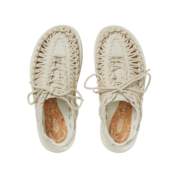 SKALL STUDIO X KEEN UNEEK CANVAS SANDALER NATURLIG BJÖRK